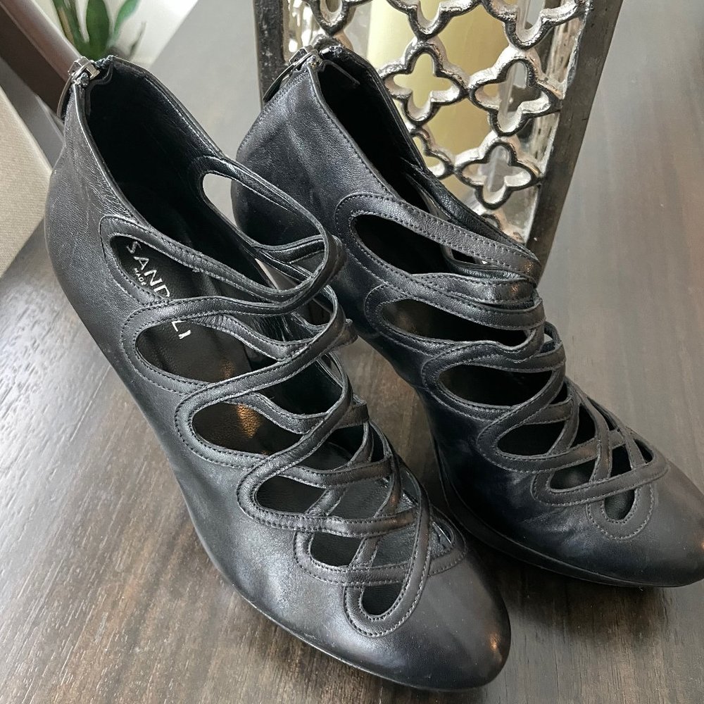 High heel booties